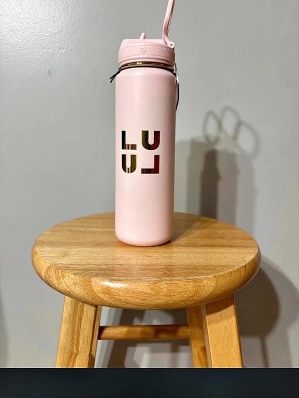 Lululemon Back to Life Sport Bottle 24oz Straw Lid Pink New with Tags!